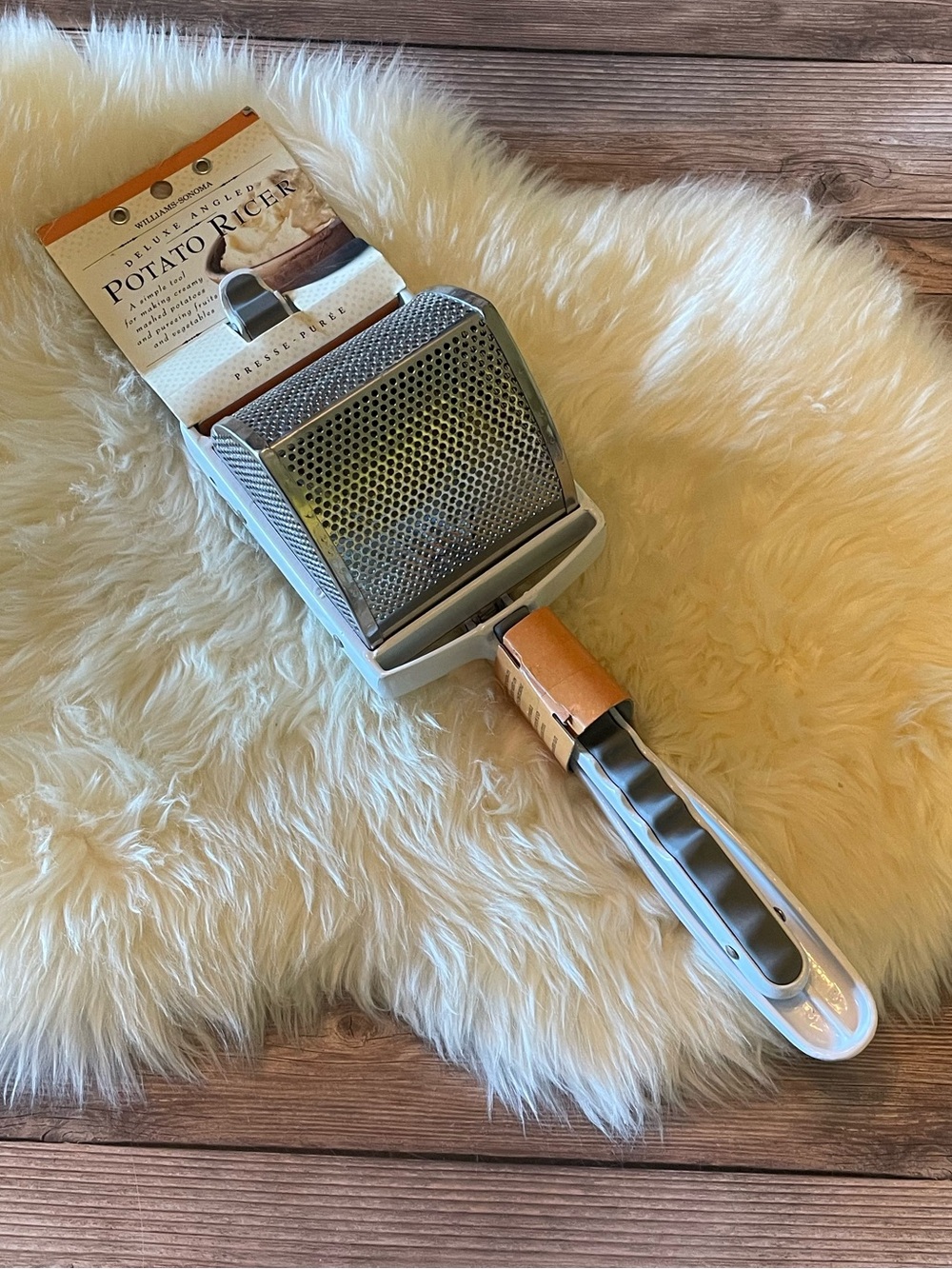New ✨Williams-Sonoma Deluxe Angled Potato Ricer